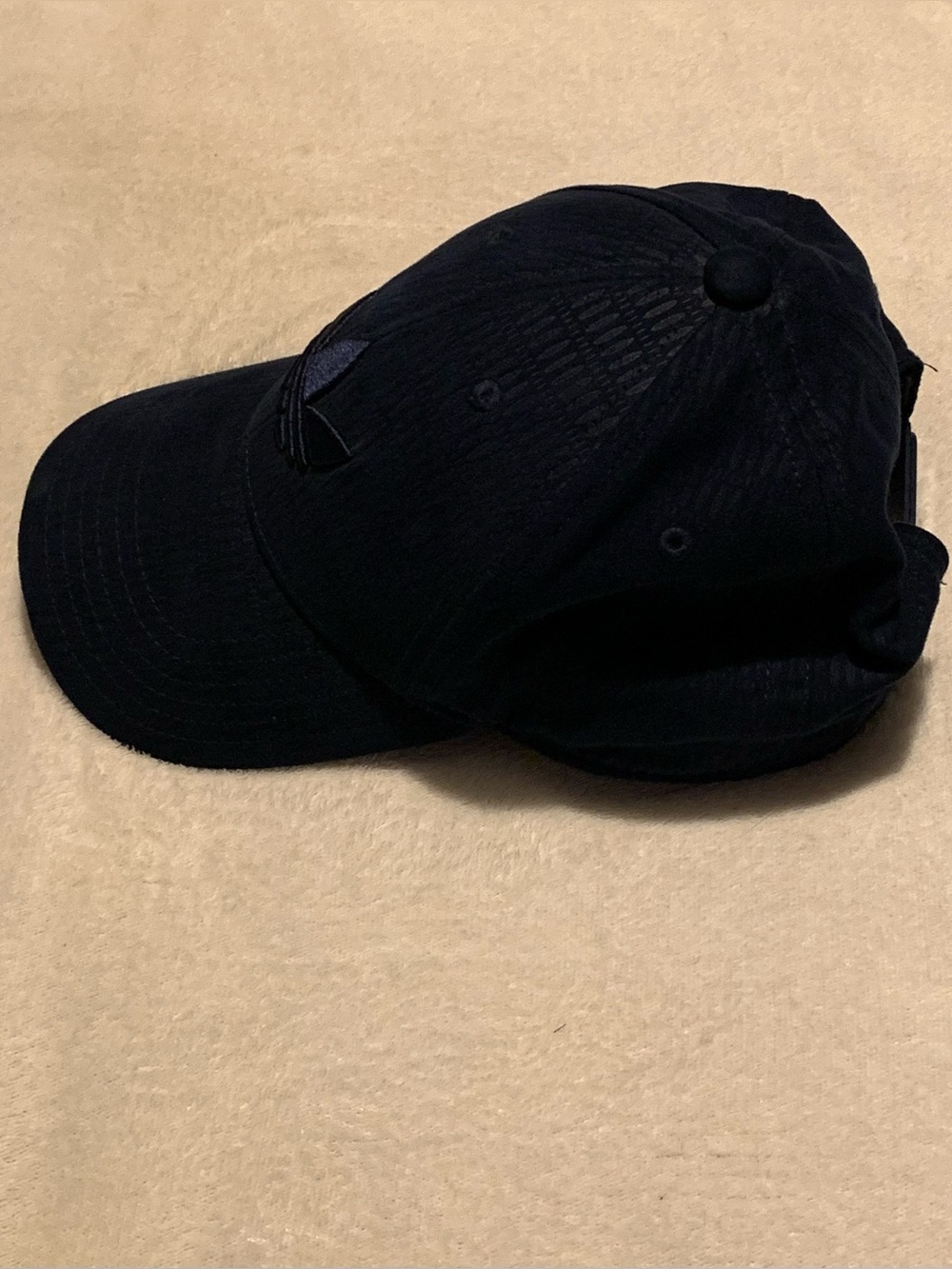 adidas hat - Picture 2 of 6